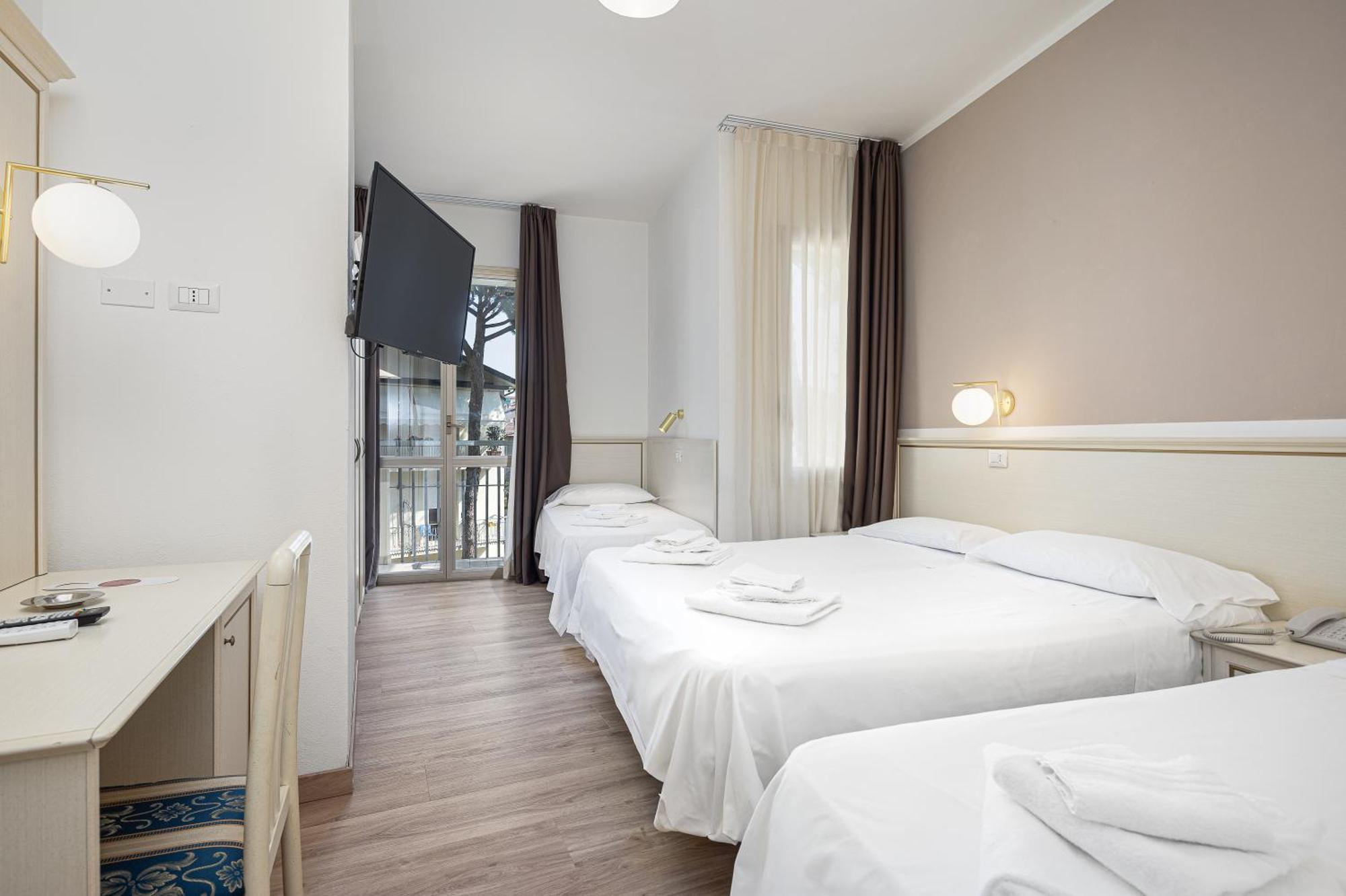 Schiller 3* Cervia